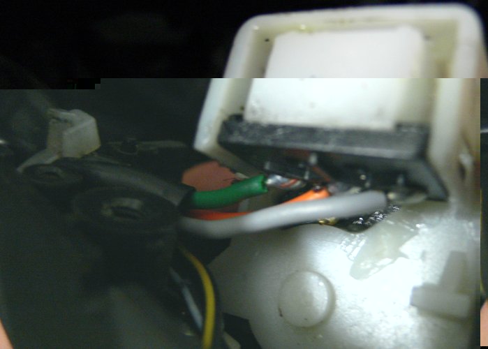 Die Anschlüsse an den Schalter