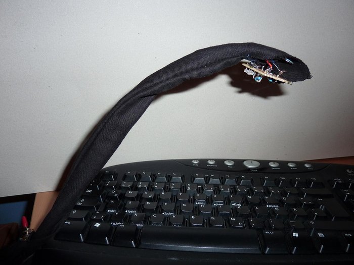 1.JPG (209.56 KiB) 4125 mal betrachtet Hier ist das Usb licht im hellen