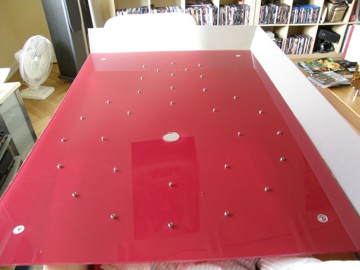 P6090262.jpg (78.38 KiB) 40532 mal betrachtet Die Fassungen werden eingeschraubt.