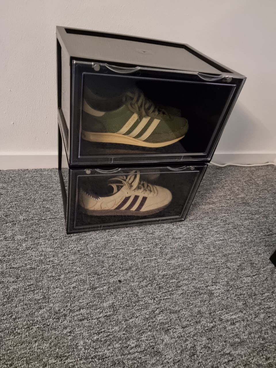 schuhboxen.jpg